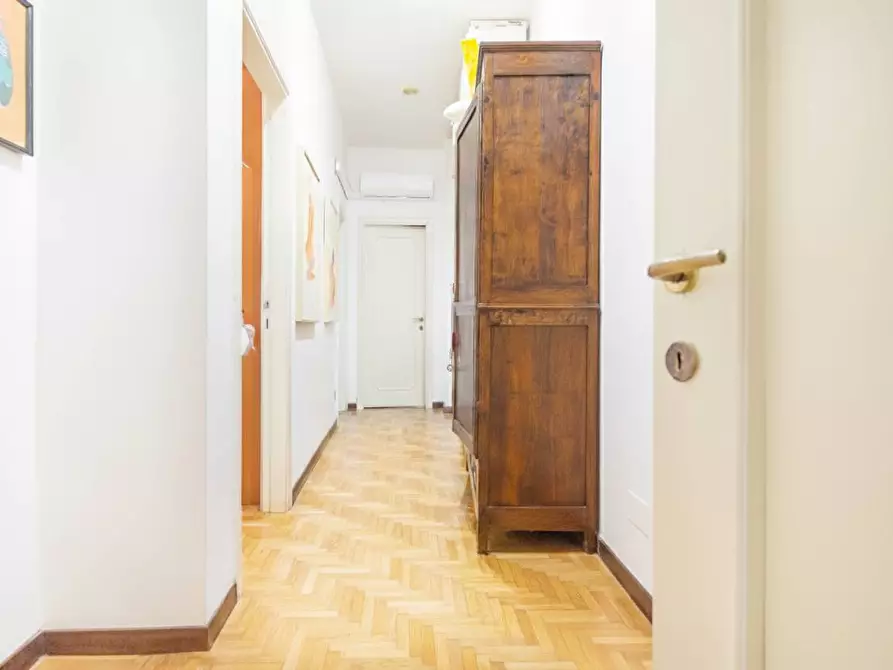 Immagine 10 di Appartamento in vendita  in VIA FRANCESCO PETRARCA 52 a Pescara