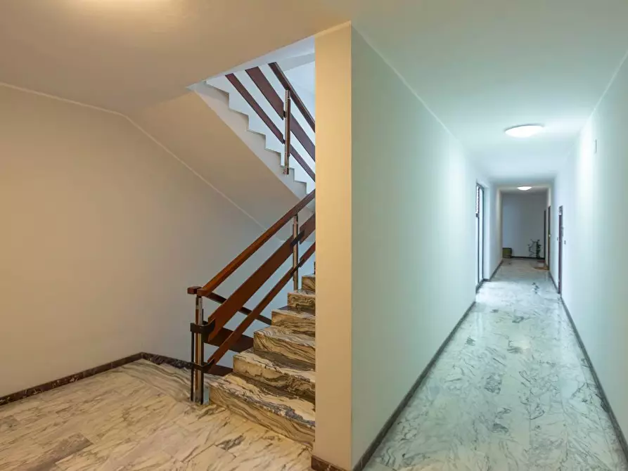 Immagine 23 di Appartamento in vendita  in VIA FRANCESCO PETRARCA 52 a Pescara