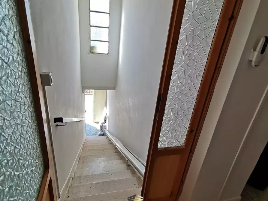 Immagine 2 di Casa indipendente in vendita  in CONTRADA SAN MARTINO 4 a Abbateggio