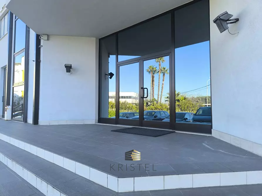 Immagine 18 di Ufficio in affitto  in VIA ATERNO 20 a Paglieta