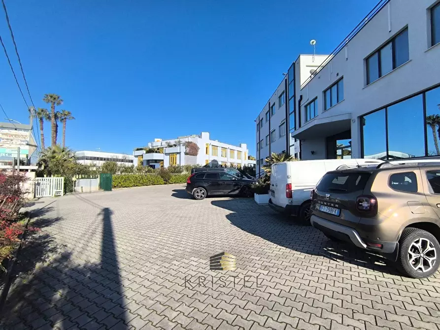 Immagine 20 di Ufficio in affitto  in VIA ATERNO 20 a Paglieta