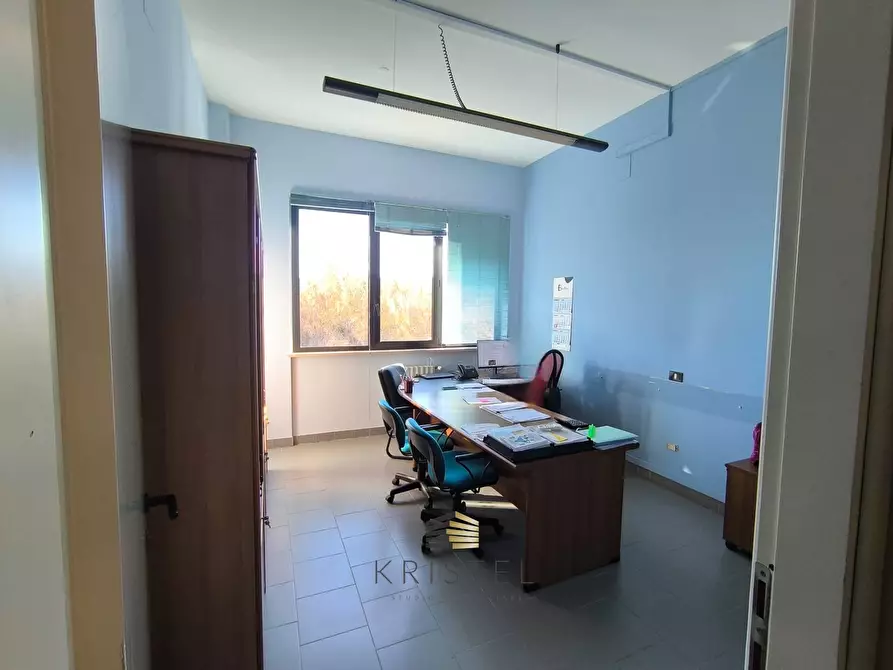 Immagine 3 di Ufficio in affitto  in VIA ATERNO 20 a Paglieta