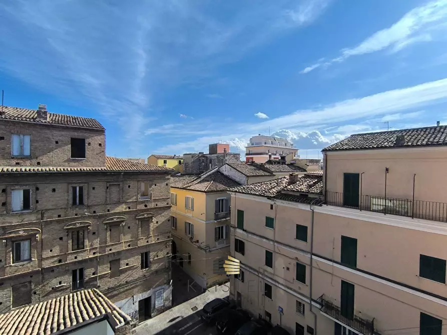 Immagine 29 di Appartamento in affitto  in VIA SANT'ELIGIO 29 a Chieti