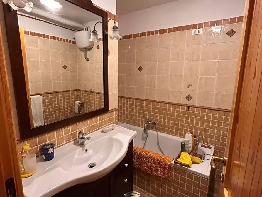 Immagine 15 di Appartamento in vendita  in VIA VECCHIA DELLA STAZIONE 35 a Alfedena