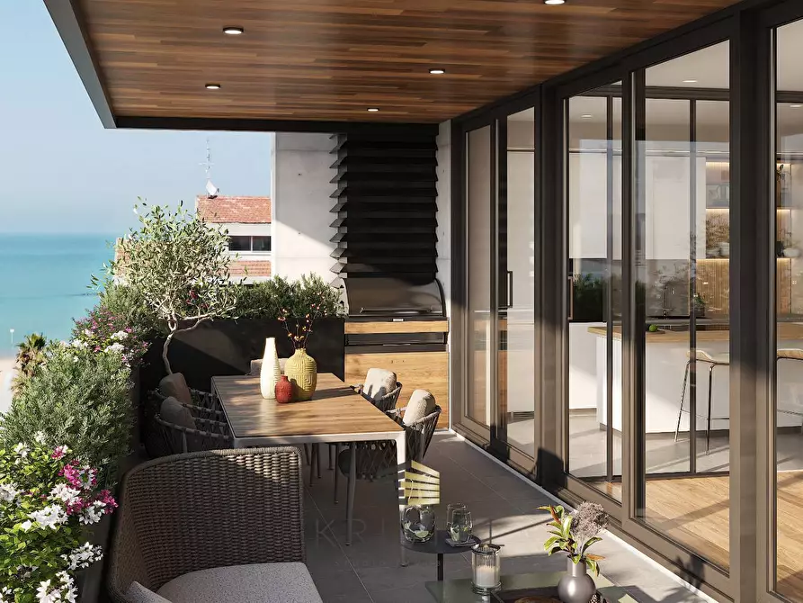 Immagine 6 di Appartamento in vendita  in VIA DANTE a Pescara