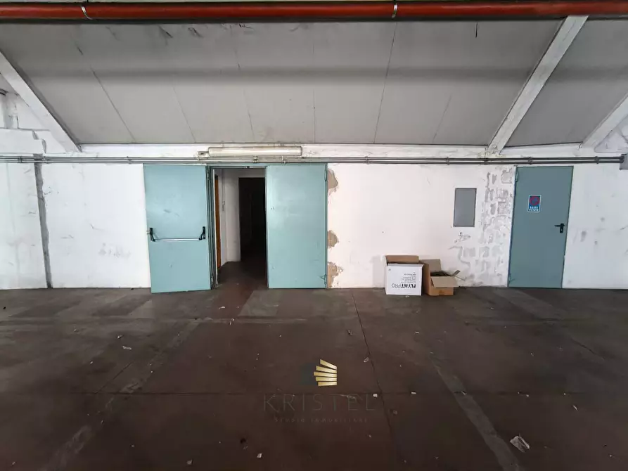 Immagine 1 di Attività commerciale in affitto  in VIALE EUROPA 128 a Brittoli