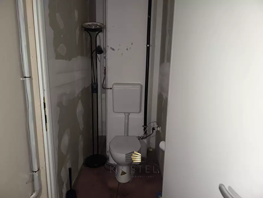 Immagine 6 di Attività commerciale in affitto  in VIALE EUROPA 128 a Brittoli