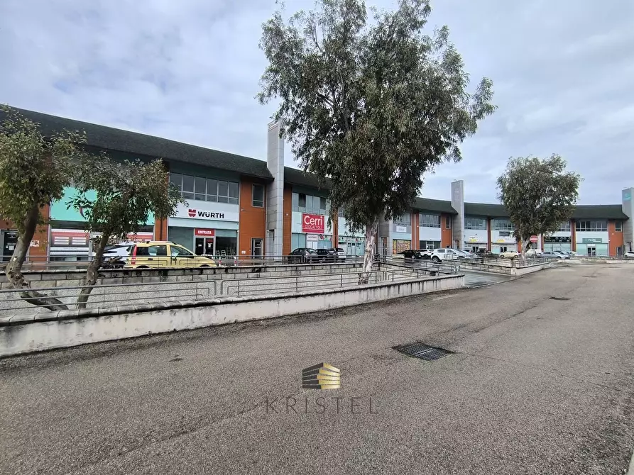 Immagine 23 di Attività commerciale in affitto  in VIALE EUROPA 128 a Brittoli