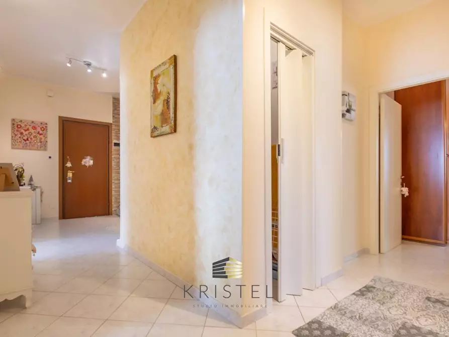 Immagine 2 di Appartamento in vendita  in VIA PIERO GOBETTI 98 a Pescara