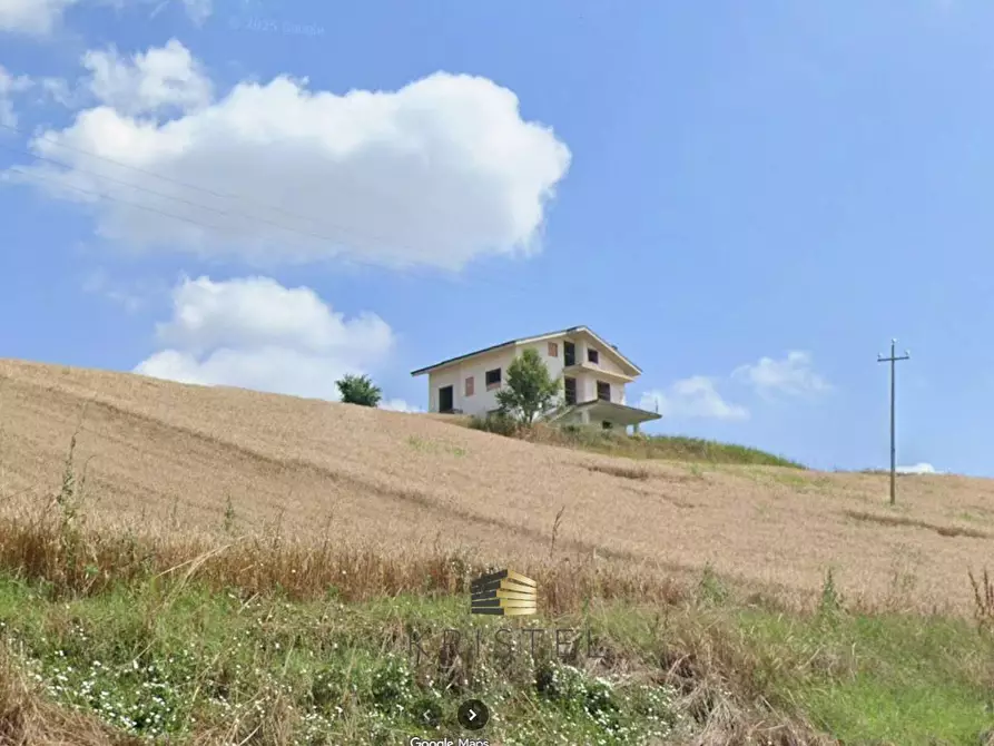 Immagine 4 di Villa in vendita  in VIA STRADA FAGNANO a Città Sant'angelo