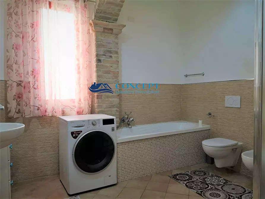 Immagine 15 di Casa indipendente in vendita  in via E. Fermi 7 a Martinsicuro