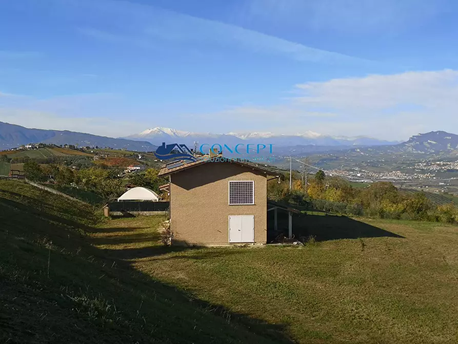 Immagine 13 di Casa semindipendente in vendita  in via Torretta snc a Ancarano