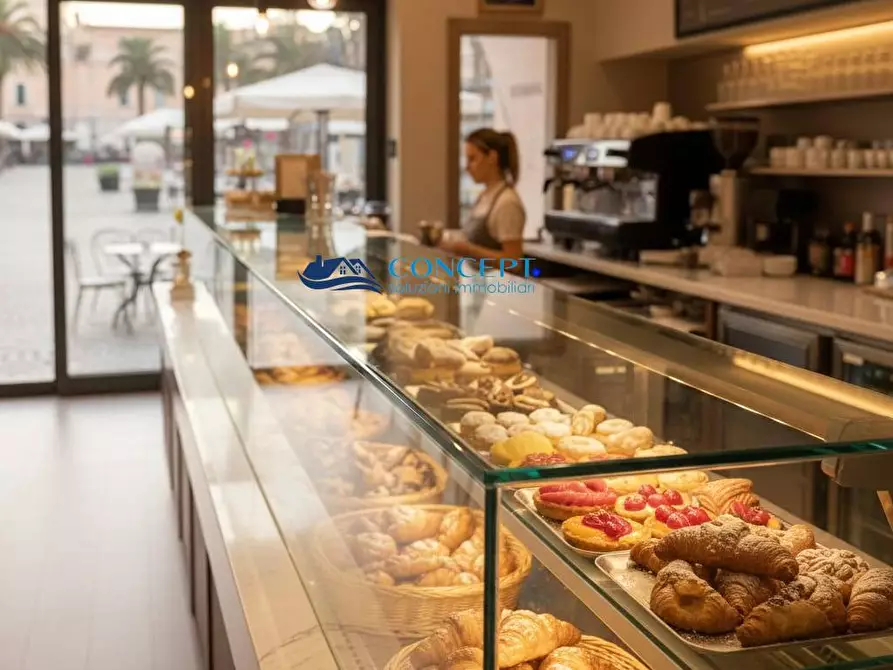 Immagine 3 di Attività commerciale in vendita  in viale De Gasperi snc a San Benedetto Del Tronto