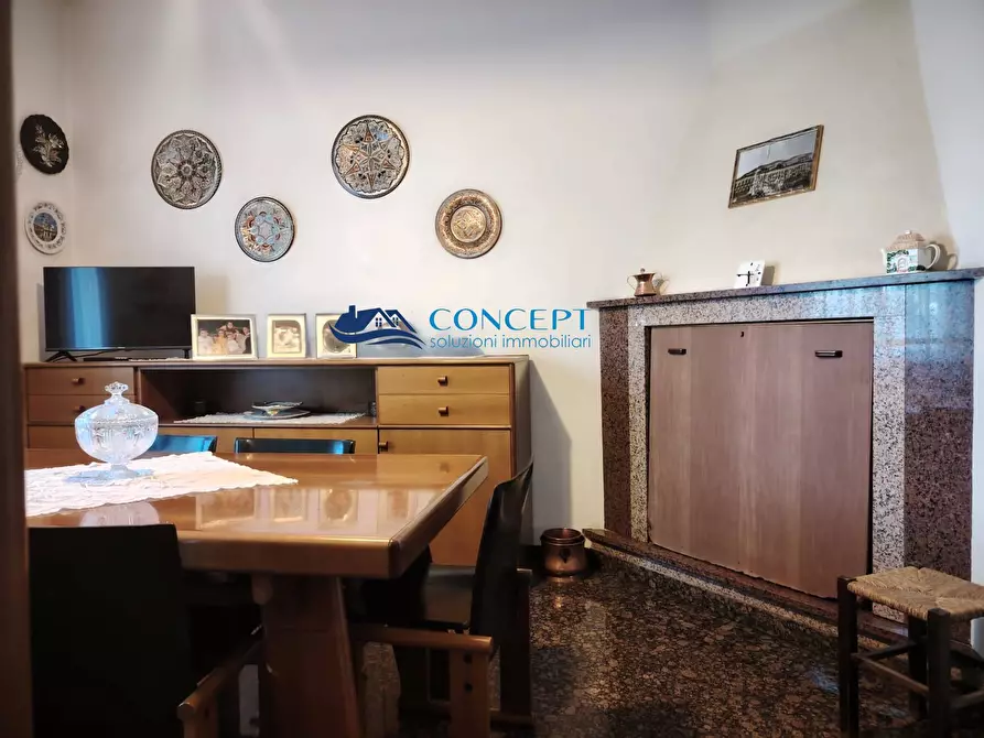 Immagine 6 di Villa in vendita  in via U. Foscolo a Corropoli