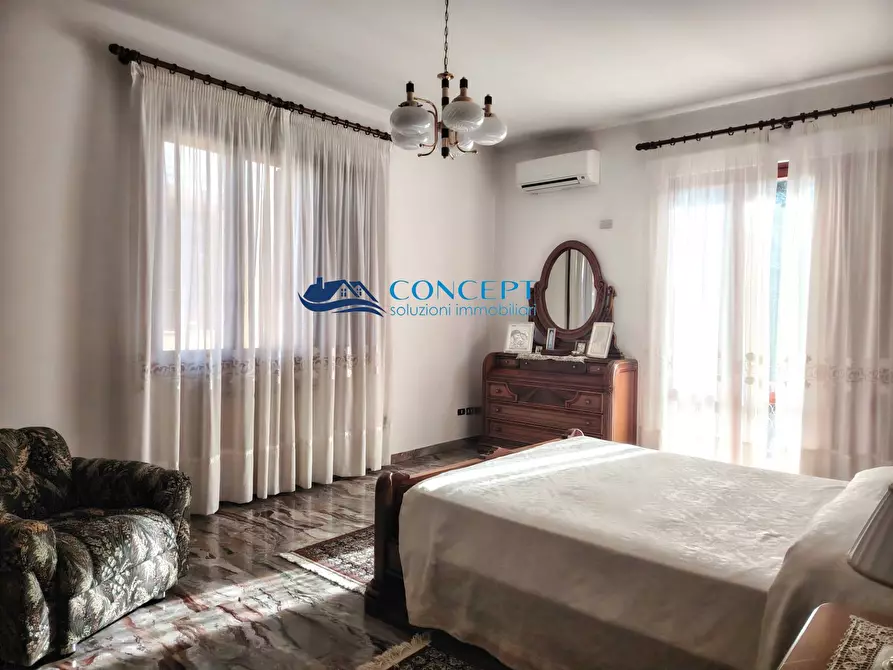 Immagine 14 di Villa in vendita  in via U. Foscolo a Corropoli