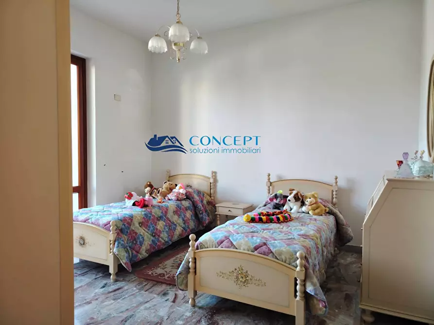 Immagine 20 di Villa in vendita  in via U. Foscolo a Corropoli