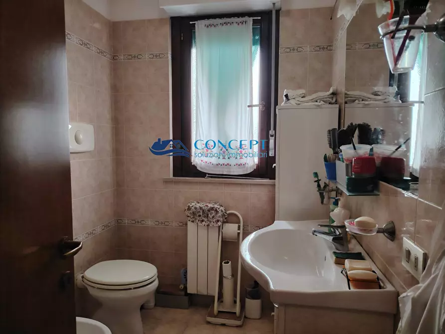 Immagine 5 di Appartamento in vendita  in via Capri snc a Martinsicuro