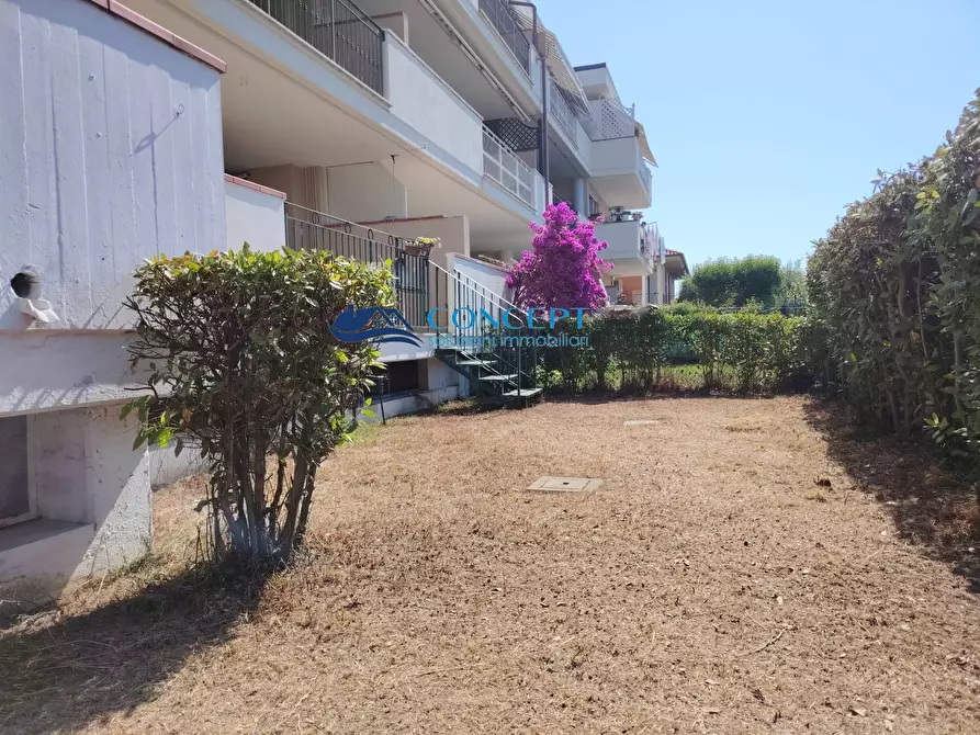 Immagine 6 di Appartamento in vendita  in via Capri snc a Martinsicuro