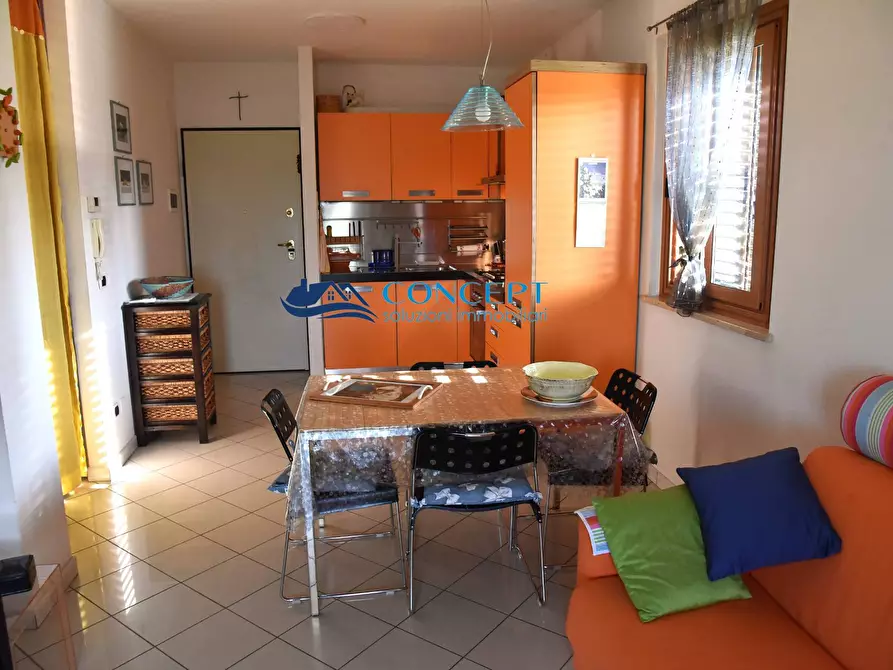 Immagine 4 di Appartamento in vendita  in via Capri snc a Martinsicuro