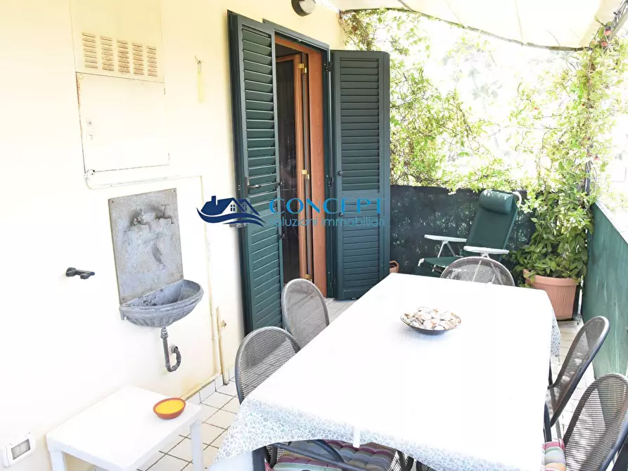 Immagine 10 di Appartamento in vendita  in via Capri snc a Martinsicuro