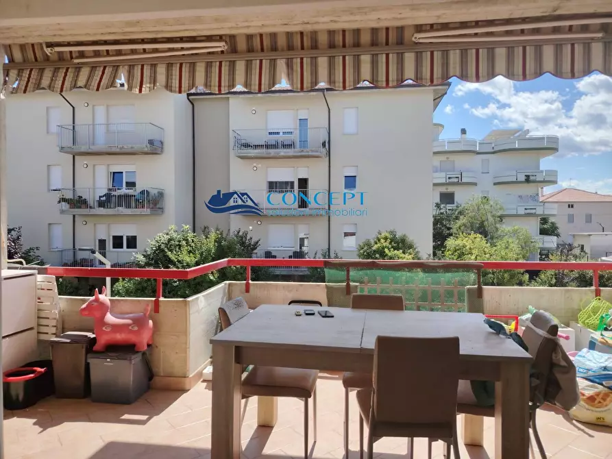 Immagine 7 di Appartamento in vendita  in via Vomano 1 a Martinsicuro