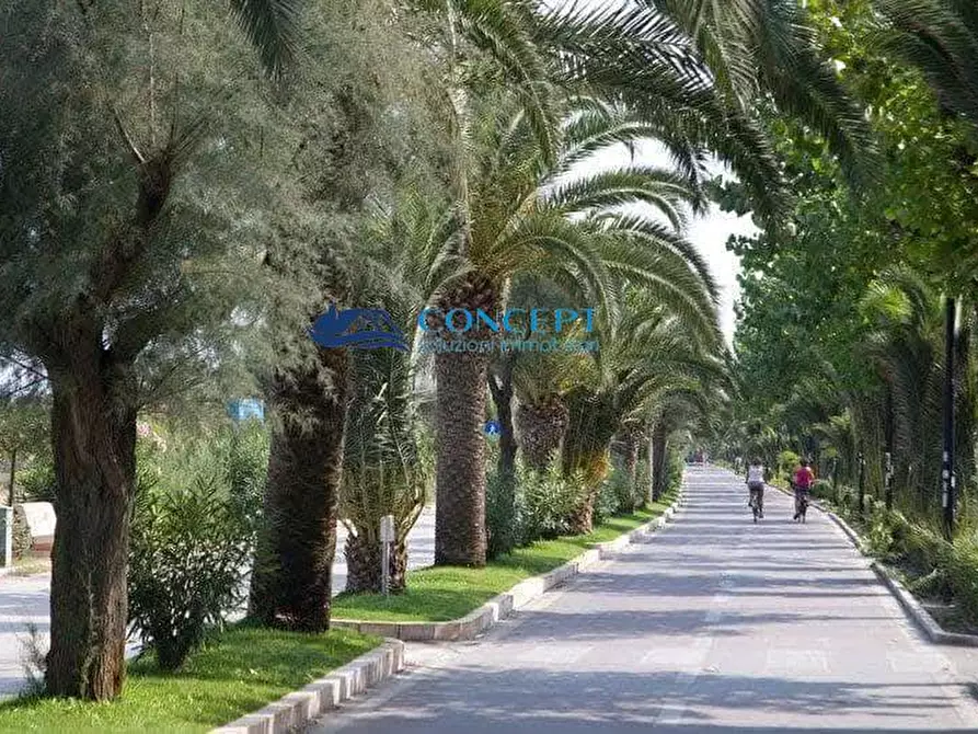 Immagine 4 di Appartamento in vendita  a Alba Adriatica