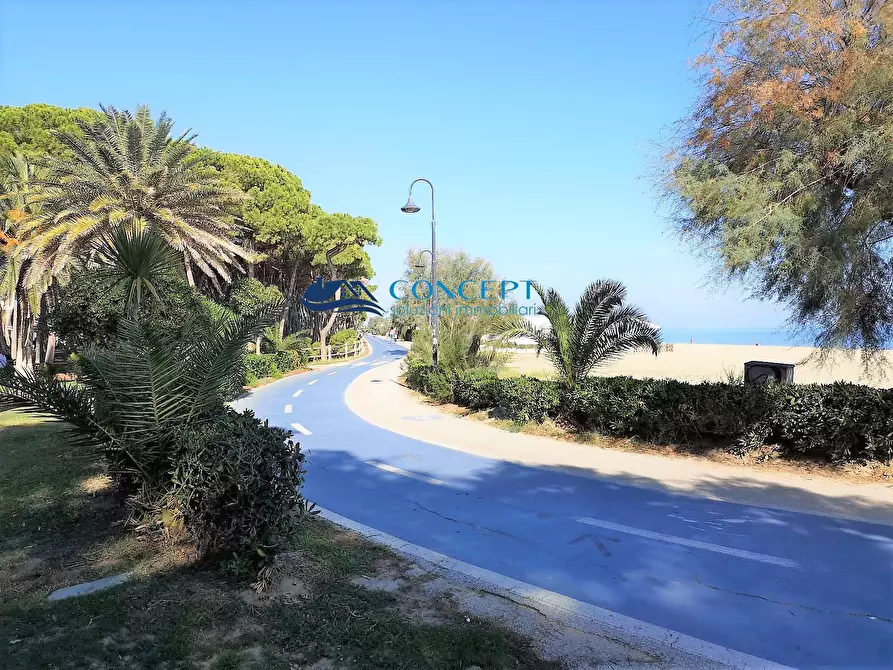 Immagine 8 di Appartamento in vendita  a Alba Adriatica