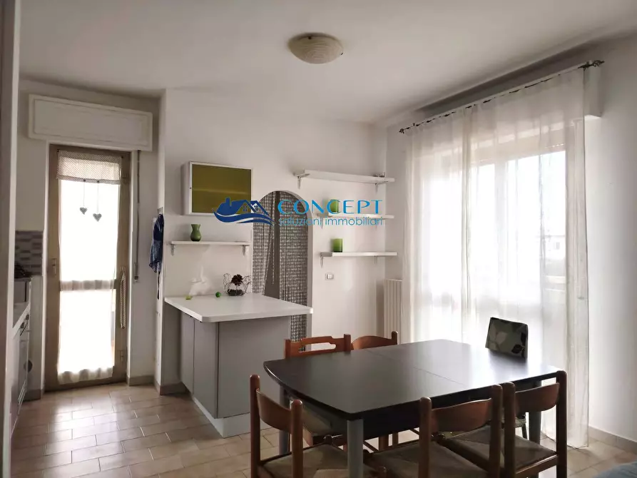 Immagine 4 di Appartamento in vendita  in via Silvio Italico snc a Martinsicuro