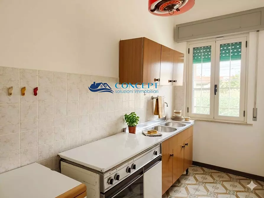 Immagine 3 di Villa in vendita  in via Casone snc a Martinsicuro