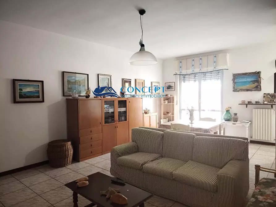 Immagine 4 di Appartamento in vendita  in via Taormina snc a Martinsicuro