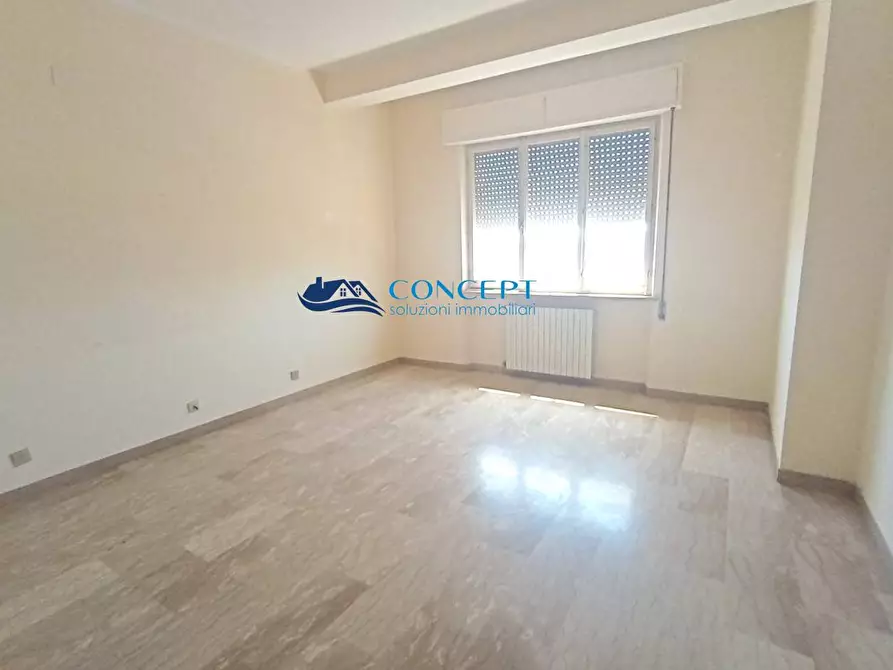 Immagine 11 di Appartamento in vendita  in via Pescara snc a Martinsicuro