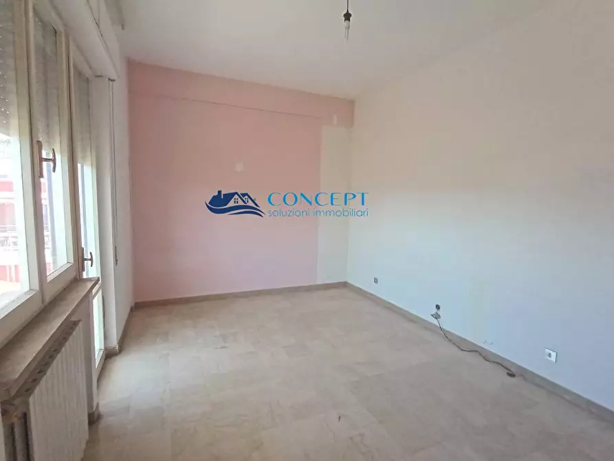 Immagine 15 di Appartamento in vendita  in via Pescara snc a Martinsicuro
