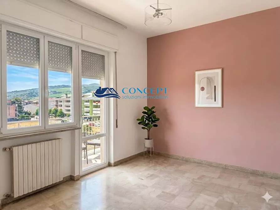 Immagine 1 di Appartamento in vendita  in via Pescara snc a Martinsicuro