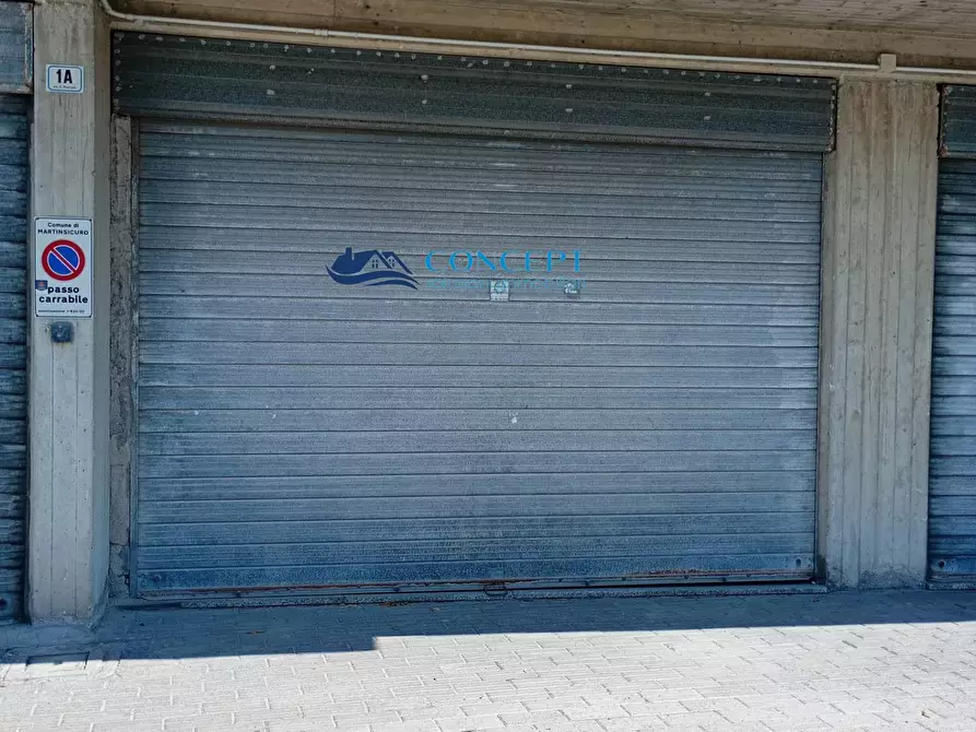 Immagine 12 di Box auto in vendita  in via Marconi 1 a Martinsicuro