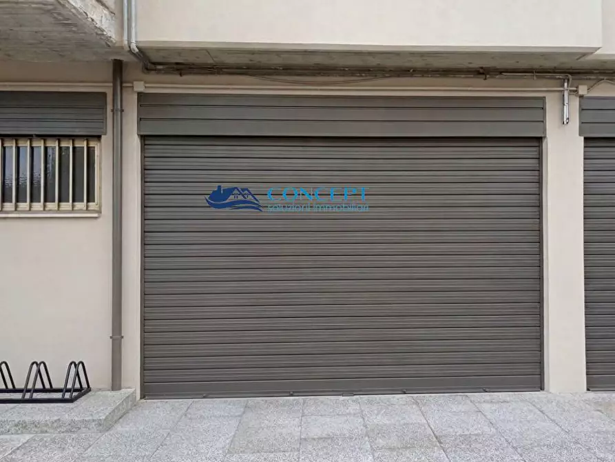 Immagine 2 di Box auto in vendita  in via Marconi 1 a Martinsicuro