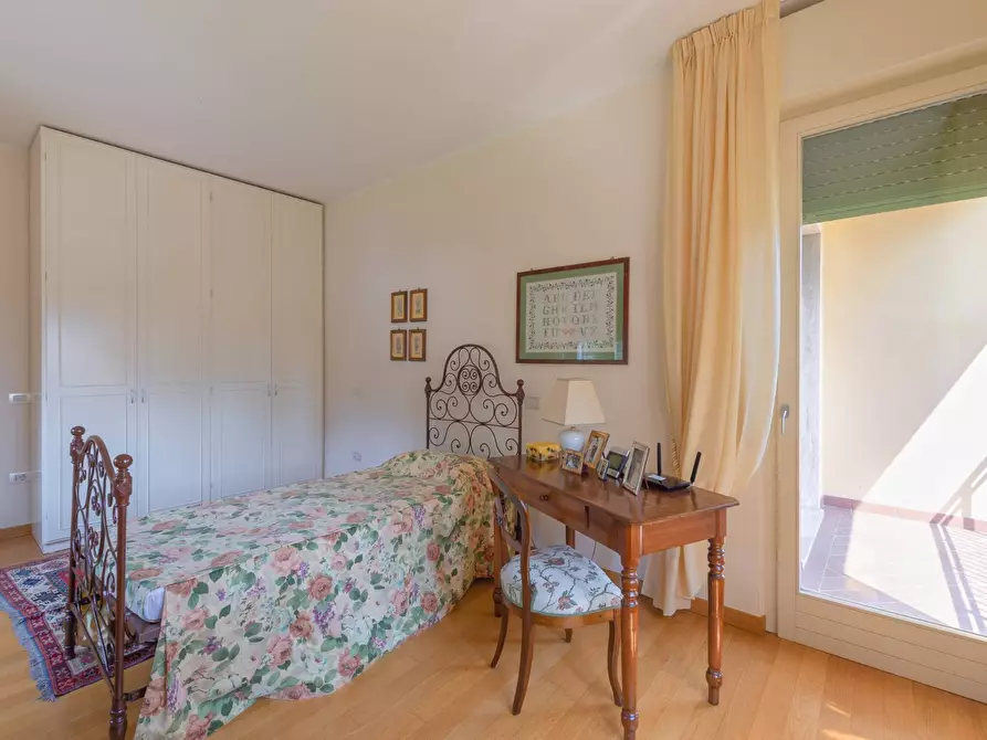 Immagine 36 di Villa in vendita  in P. Farinati 4 a Garda