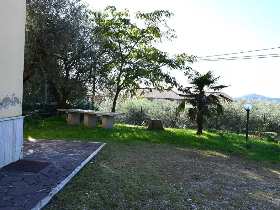 Immagine 2 di Terreno residenziale in vendita  a Sant'ambrogio Di Valpolicella