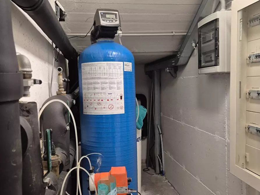 Immagine 5 di Ufficio in vendita  in Via Valpolicella 49 a San Pietro In Cariano