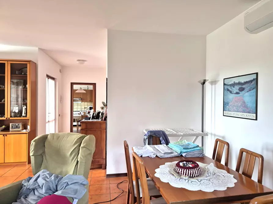 Immagine 11 di Casa semindipendente in vendita  in via Pietro Mascagni 6 a Buttapietra