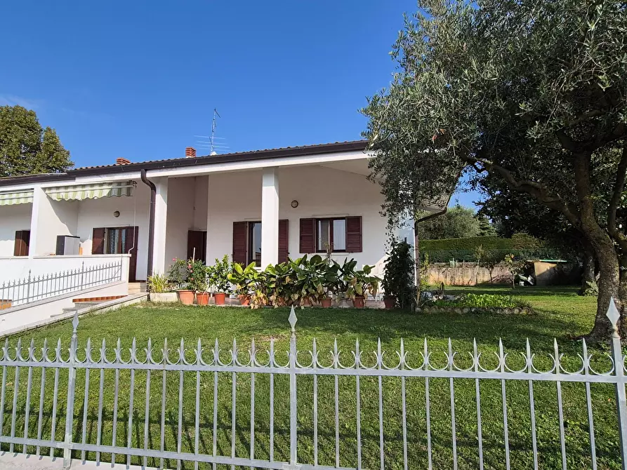 Immagine 41 di Casa semindipendente in vendita  in via Pietro Mascagni 6 a Buttapietra