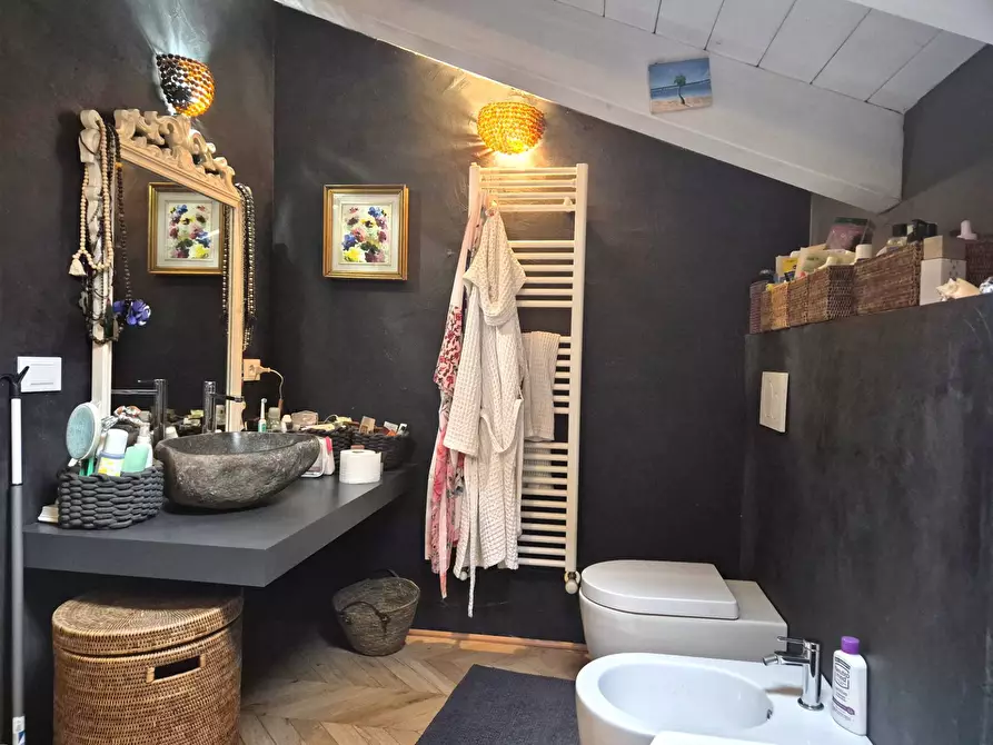 Immagine 17 di Appartamento in vendita  in Piazza San Zeno a Verona