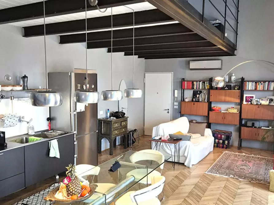 Immagine 37 di Appartamento in vendita  in Piazza San Zeno a Verona