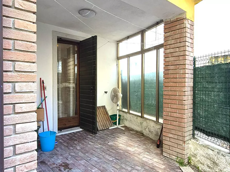 Immagine 19 di Appartamento in vendita  in via 30 aprile 18 a Affi