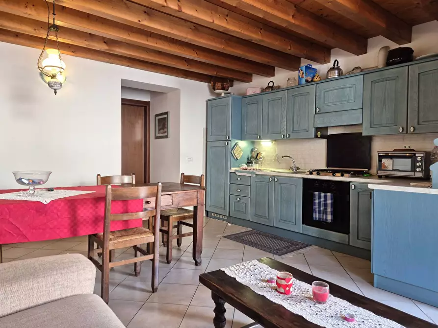 Immagine 2 di Appartamento in vendita  in via 30 aprile 18 a Affi