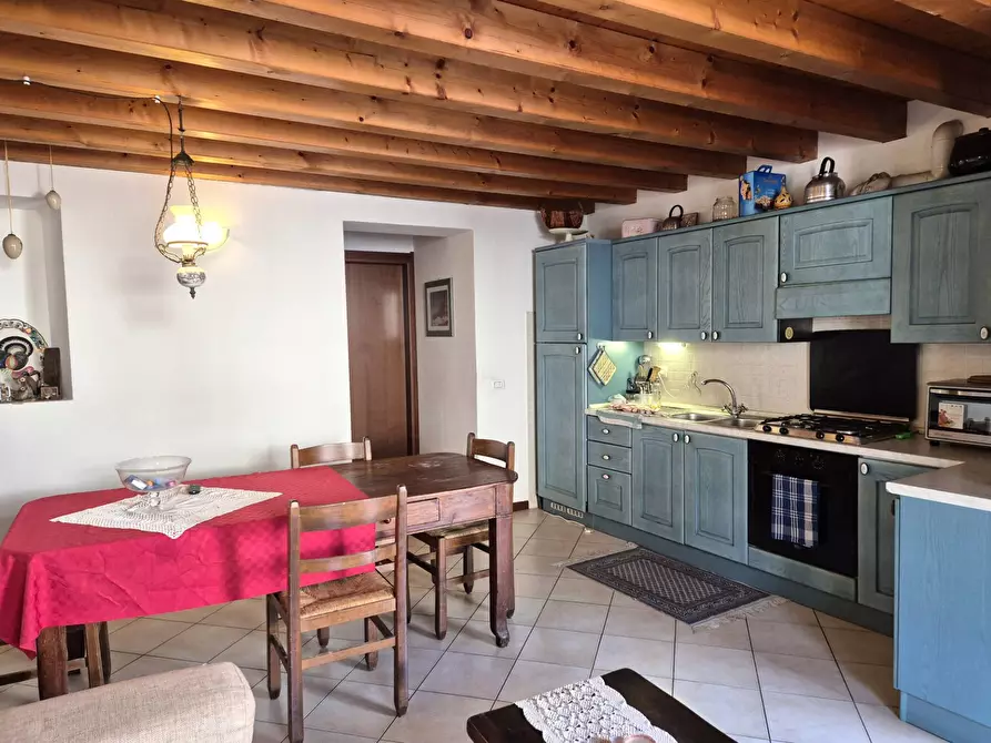 Immagine 3 di Appartamento in vendita  in via 30 aprile 18 a Affi