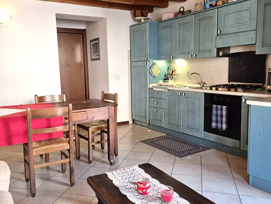 Immagine 4 di Appartamento in vendita  in via 30 aprile 18 a Affi