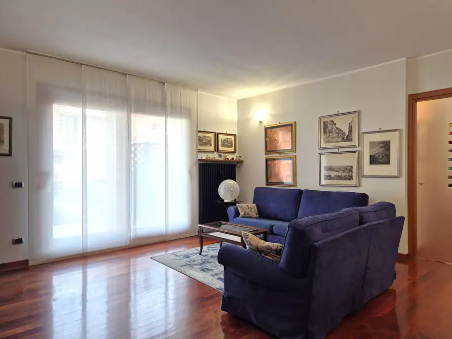 Immagine 10 di Appartamento in vendita  in VIA DOMENICO TURAZZA 8B a Verona