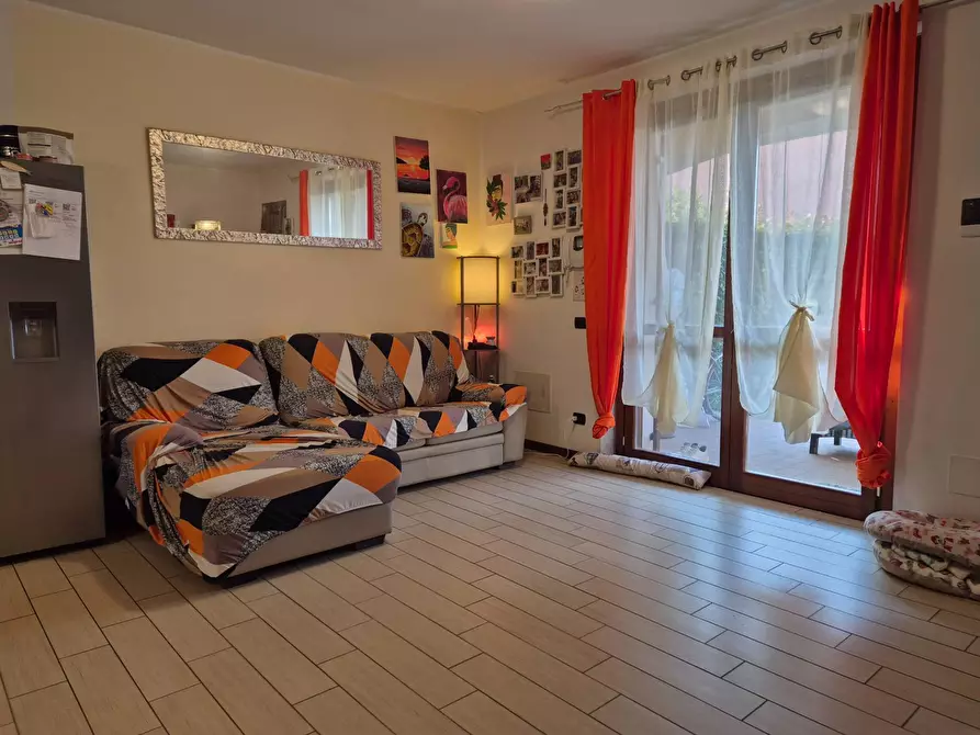 Immagine 4 di Appartamento in vendita  in via Raimondo Vianello 2 a Peschiera Del Garda