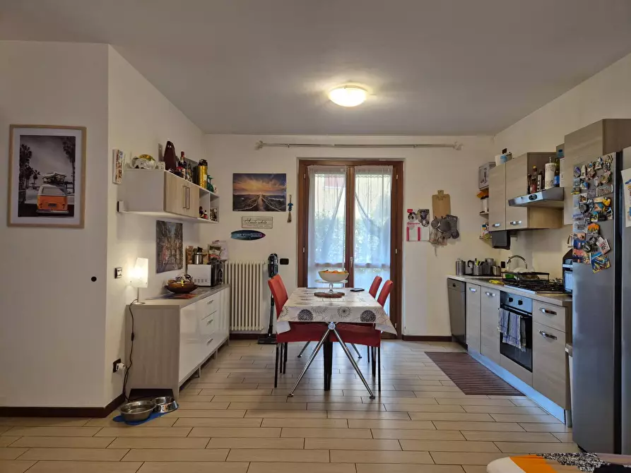 Immagine 7 di Appartamento in vendita  in via Raimondo Vianello 2 a Peschiera Del Garda