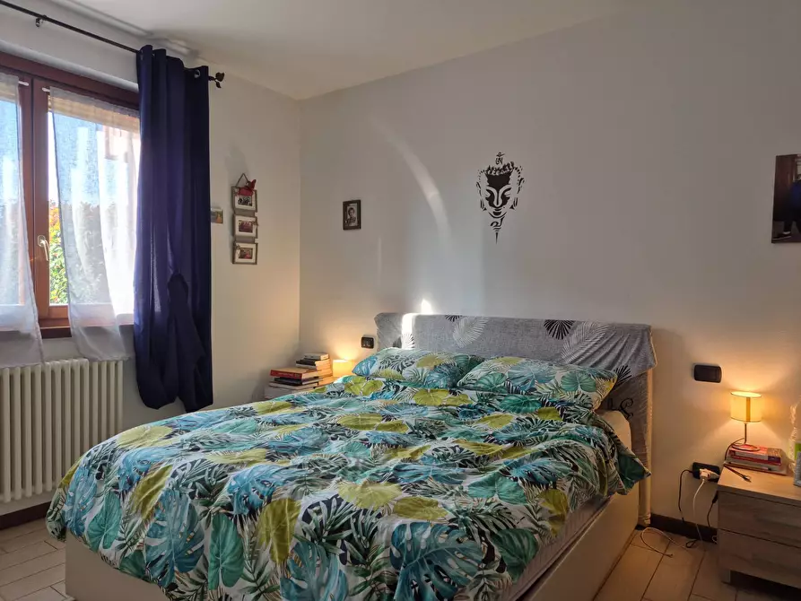 Immagine 12 di Appartamento in vendita  in via Raimondo Vianello 2 a Peschiera Del Garda